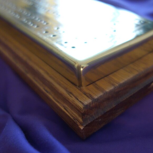 Gold Color Metal Cribbage Board on Wood Base Made in Canada - Picture 14 of 14